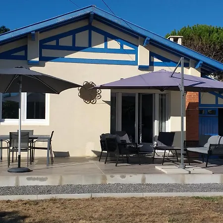 Maison : T2 Confortable Avec Jardin, Terrasse Et Parking, A 500m De L'ocean - Fr-1-319-181